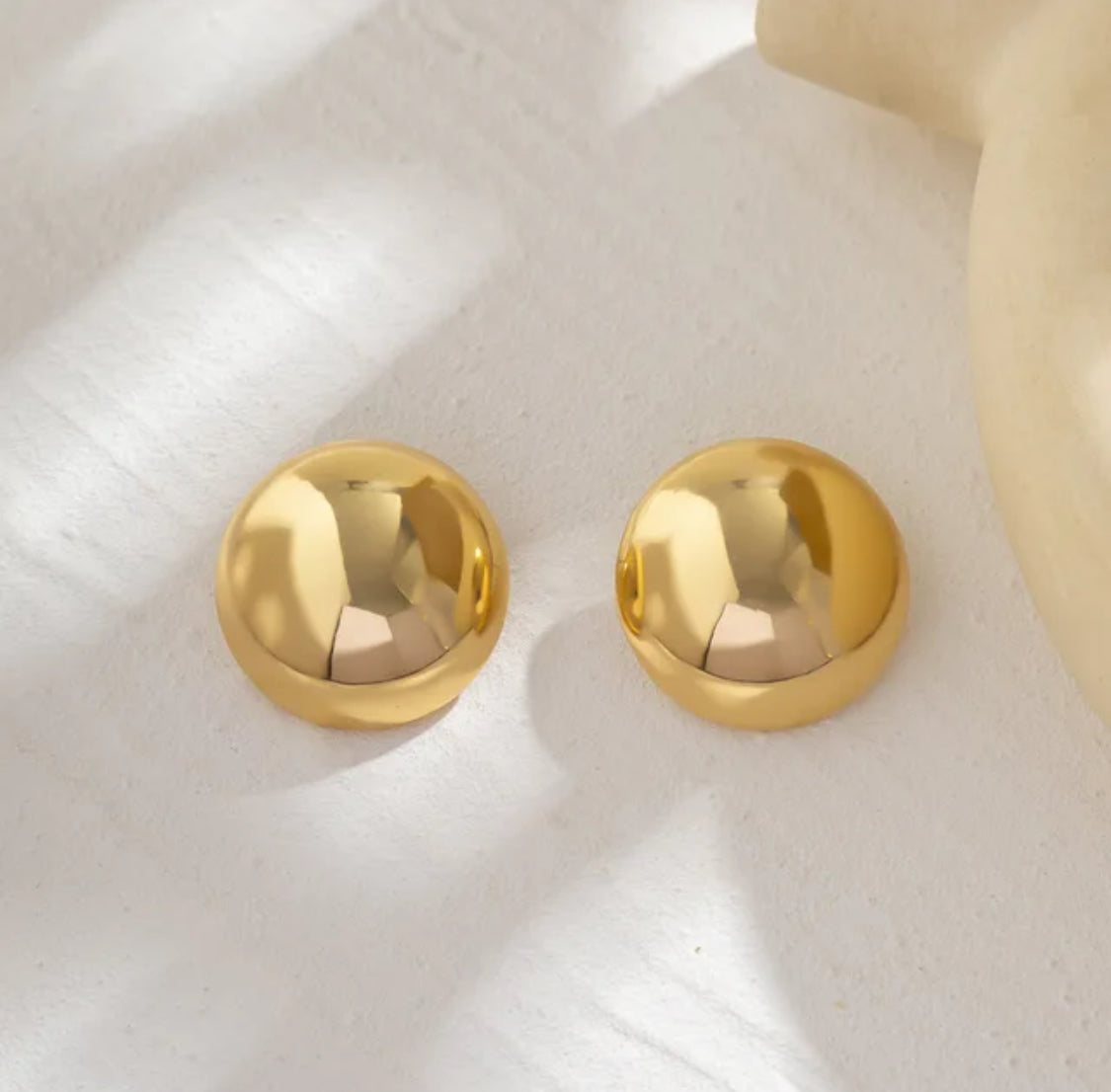 Aurora Stud Earrings