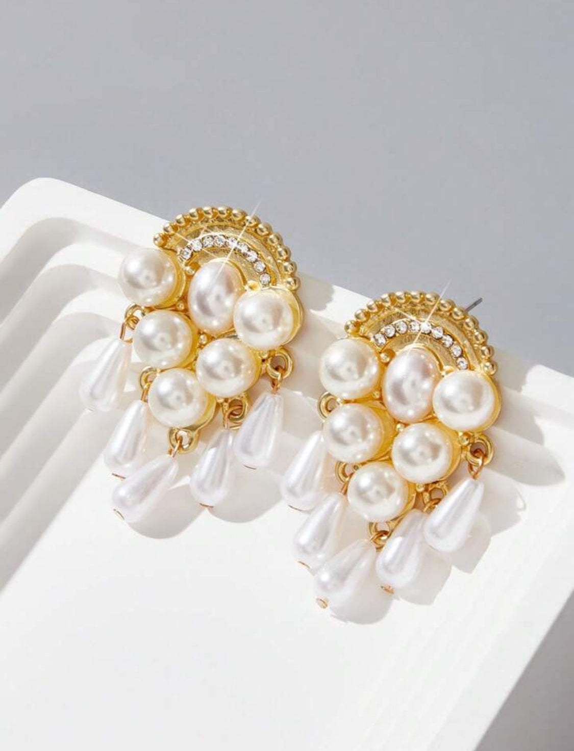 Mia Pearl Drop Earrings